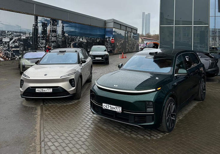 Правда ли, что более ёмкий аккумулятор прослужит дольше?