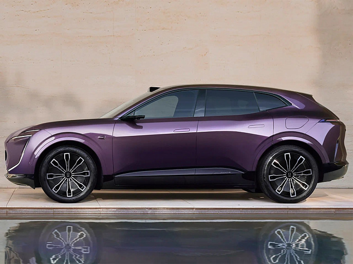  Знакомьтесь: AVATR 07